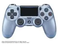 ワイヤレスコントローラー(DUALSHOCK 4) CUH-ZCT2J28 [チタン・ブルー]