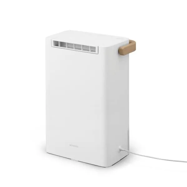 アイリスオーヤマ 除湿機 IJD-P20-W / 除湿 衣類乾燥 結露対策 デシカント式 カビ対策 梅雨対策 部屋干し 洗濯物 ijd-p20-w