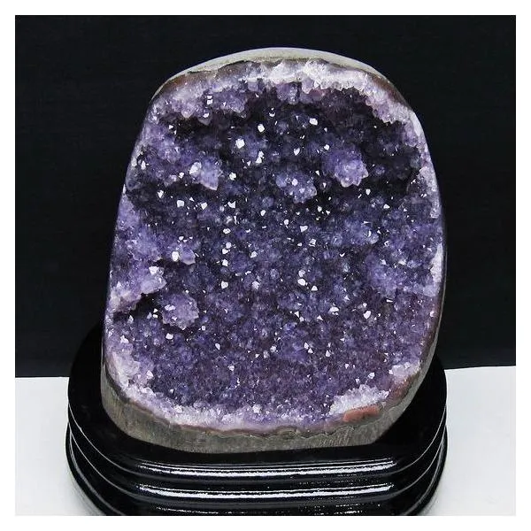 1.5Kgパワーストーン 天然石 ウルグアイ産 フラワーアメジストクラスター t95-11682