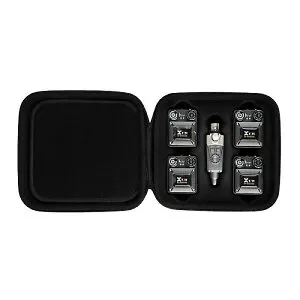 Xvive(エックスバイブ) / XV-U4R4/CU4R4 U4 IN-EAR MONITOR Wireless System（レシーバー＋3） ハードシェルケース(XV-CU4R2)付き【数量限定】夏休スペシャル