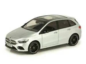【送料無料】模型車 モデルカー メルセデスベンツクラスイリドゥムシルバーヌオーヴォオリグmercedes benz w 247 b classe 2019 iridumsilber 118 nuovo conf orig