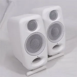 IK Multimedia 【開封アウトレット特価】iLoud Micro Monitor Pro White PairT-RackS 6 Max + 専用 Travel Bag (ペア)(ブラック)(モニタースピーカー)(ARCルーム補正機能搭載)(アイラウド)(DTM) レコーディング ...