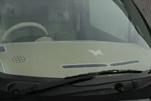 ムーヴ(カスタム) L150S/L152S/L160S (H14.10-) ラグジュアリー ダッシュマット カラー：ピンク （オーバーロック：黒 刺繍：黒）