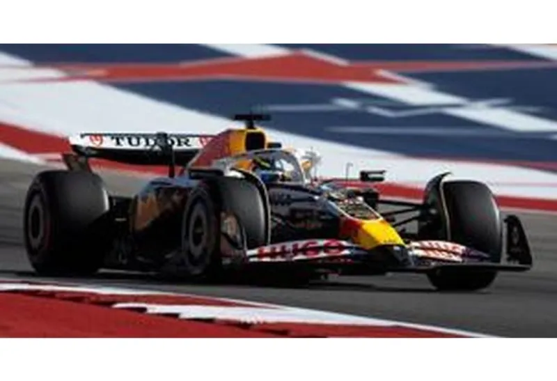 Spark(スパーク) 予約 ミニカー 1/18 Racing Bulls VCARB 02 Visa Cash App Racing Bulls Formula One Team US GP 2025 Isack Hadjar #6 [18S1114]