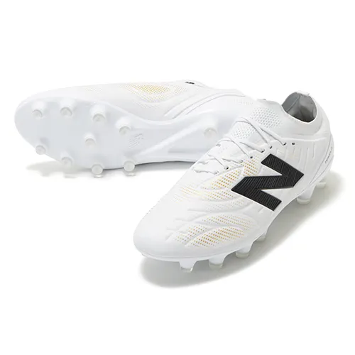 ニューバランス Tekela v5 Elite HG（2Eモデル） ホワイト サッカーシューズ