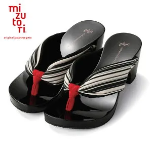 【55周年記念!最大555円OFFクーポン配布中】 みずとり 下駄 mizutori hitete ハイテテ 6.5cmヒール 無彩 黒・ワイン（小倉 縞縞） / KCB-14 こだわりの手彫り ヒール付き下駄 水鳥工業 水鳥のげた みず