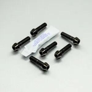 PRO BOLT プロボルト トップ ＆ ボトム ヨーク ピンチ セット F650GS 125 Duke 390 RC Daytona 955i Street Triple 765 RS RX Tiger MT-07 MT-09 MT-10 MT-125 XSR700 XSR900 YZF-R1 YZF-R6 YZF-R7 BMW KTM TRIUMPH トライアンフ YAMAHA ヤマハ