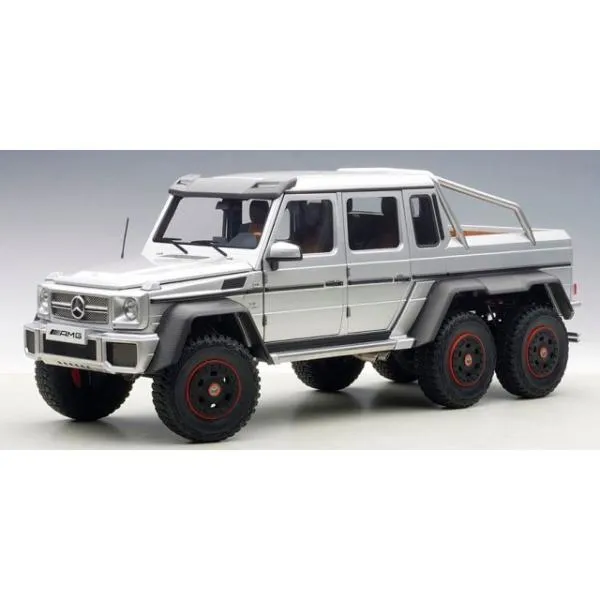 新品 76301 オートアート 1/18 メルセデス ベンツ G63 AMG 6X6 シルバー