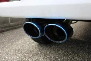 【国内メーカー Bluefin】 スズキ エブリィバン ( HBD-DA17V EBD-DA64V GBD-DA64V HBD-DA64V) 2WD 4WD NA車 Bluefin製 2本出し ステンレス マフラー ブルー パーツ カスタム EVERY VAN エブリー バン ブルーフィン 国