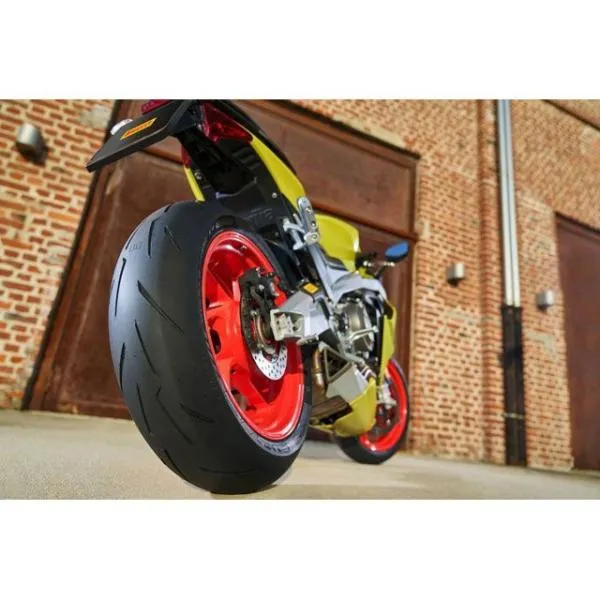 PIRELLI 汎用 オンロードタイヤ DIABLO ROSSO 4 CORSA 190/55ZR17 M/C（75W） TL リア ピレリ