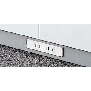 ■PLUS 657795)L6 コンセントベースL6-Q11WC M4〔品番:L6Q11WCM4〕【2091977:0】[送料別途見積り][法人・事業所限定][外直送][店頭受取不可]