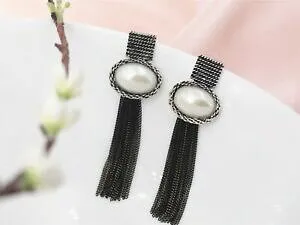 【送料無料】ジュエリー・アクセサリー イヤリングクラスアールデコポンポンブラックビッグホワイトパールスクエアboucles doreilles clous art deco pompon noir gros perle blanc carre xx 8