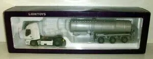 【送料無料】ホビー 模型車 車 レーシングカー ライオンタンカートラックlion toys 150 iveco stralis 430 amp; tanker camion