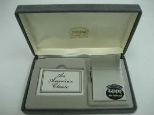 【新品】1991年製 平成2年 ZIPPO ジッポー 1932 レプリカ ファースト 初期復刻 オイルライター シルバー 1st 底面鏡面 ヘアーライン