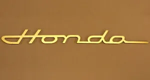 旧ホンダエンブレム 【全長240ミリ】【数量限定】エンブレム honda 車 カーエンブレム カー用品 ヴェゼル cr--v cr-x cr--z hr-v mdx n-box n-one n-wgn nsx s-mx s2000 s660 z カスタマイズ カスタム