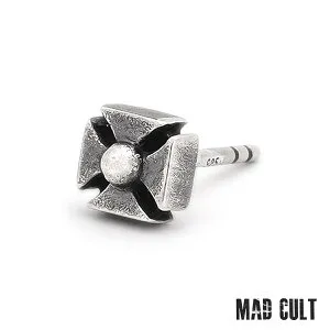 マッドカルト タイニーアイアンクロスピアス メンズ レディース アクセサリー ジュエリー MAD CULT