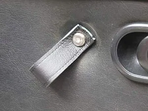 EUNOS ユーノスNAロードスター用ロードスター用ドアPULLベルト本革製typeM2左右1セット インテリア 内装 ZOOM ズーム ズームエンジニアリング zoomengineering