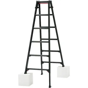 長谷川工業 【別途送料】 ハセガワ ハシゴ兼用伸縮脚立（ブラックレーベル）RYZB-18（10139） RYZB-18 [1427-7009676]