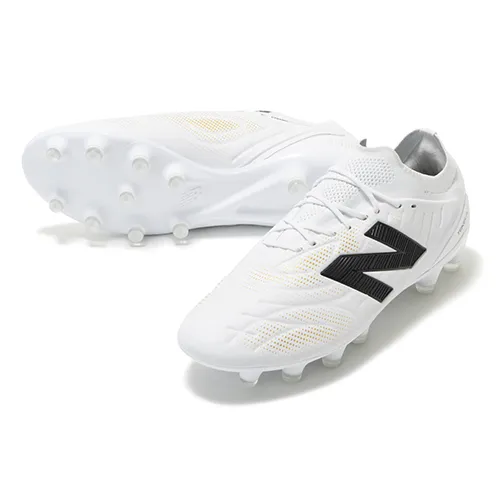ニューバランス Tekela v5 Elite HG（Dモデル） ホワイト サッカーシューズ