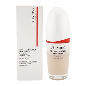 資生堂 SHISEIDOエッセンス スキングロウ ファンデーション [140 Porcelain] 30mL 本体 SPF30 PA+++ 無香料[ギフトラッピング対応]