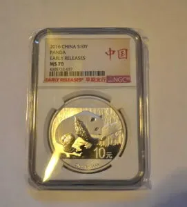 2016 チャイナ シルバー パンダ S10Y (30g) NGC MS70 初期リリース ホワイト コア ホルダー