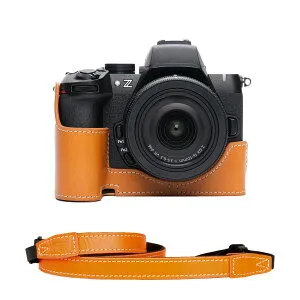 TP Original ニコン 用 NIKON Z50II 用 カメラ ハーフケース z50 ii カメラ専用 ハンドメイド+15カメラストラップ 本革 ボディケース ハーフカメラケース バッグ カバー 電池交換便利 底面開閉 手作り