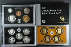 2011 S 米国造幣局 14 枚のコイン 90% シルバー プルーフ セット (箱と COA 付き)