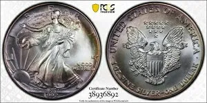 1992年 PCGS MS68 きれいな色調のアメリカンシルバーイーグル .999 ASE 1オンス トゥルービュー、クリーン
