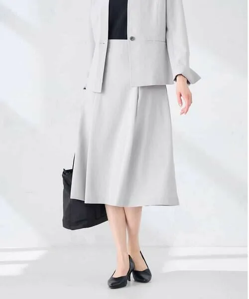 a.v.v/アー・ヴェ・ヴェ 【接触冷感/イージーケア/UVカット/吸水速乾】サマーストレッチフレアスカート ライトグレー M