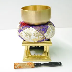 ■送料無料■ 清風リン・金バレル3.0号セット（浄土真宗用・角リン台付）【国産品】【仏具】【おりん】【smtb-TK】