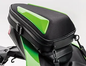 Kawasaki カワサキ スマートバッグ ER-6n Ninja 650 KRT EDITION Z1000 水冷 Z250 Z800 ZX-10R ZX-25R SE ZX-6R ニンジャ1000 Z1000SX ニンジャ250 ニンジャ250SL ニンジャ400 ニンジャ650R ZX-4R ZX-4RR 40t Anniversary Edition KAWASAKI