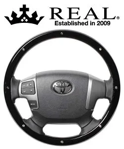 REAL STEERING オリジナルシリーズ オールウッド トヨタ ハイエース 4型 200系用 カラー：ダークブラウンウッド/スタッド (J200-BRWM-BK)【ハンドル】【自動車パーツ】レアル ステアリング