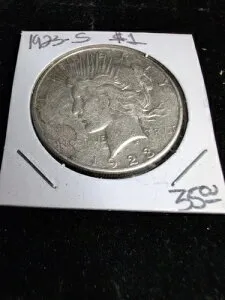 1923-S 1ドル平和ドルが流通