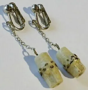 【送料無料】ジュエリー・アクセサリー ヴィンテージイヤリングクリップペンダントシルバーカラーラウンドデコリリーフboucles doreilles clips vintage pendante couleur argent deco rond relief 2210