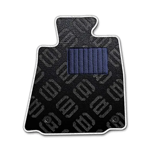 DAD ギャルソン D.A.D エグゼクティブ フロアマット SUZUKI (スズキ) Xbee クロスビー 型式: MN71S 1台分 GARSON モノグラムデザインブラック/オーバーロック(ふちどり)カラー : ホワイト/刺繍 : 無し/ヒールパッド