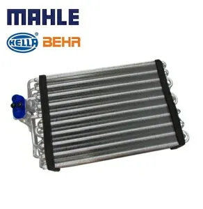 正規純正OEM ベンツ Eクラス W210 S210 E230 E240 E320 E430 E50 E55 CLKクラス W208 C208 A208 CLK200 CLK320 CLK55 AMG エアコン エバポレーター ACエバポレーター エバポ 2108300458