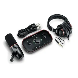 【マラソン期間中 エントリーでさらにP5倍】Focusrite Vocaster Two Studio バンドルセット オーディオインターフェイス ポッドキャスト フォーカスライト