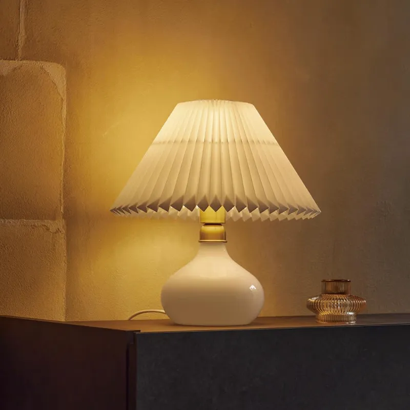 テーブルランプ314 [LE KLINT・レ クリント/デザイン:アンドレアス・ハンセン] Nホワイト デスクライト・テーブルランプ ディノス dinos