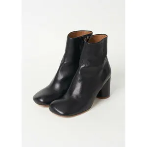 INSCRIRE 【アンスクリア】Odeko Boots BLACK (IC242DAI24AW0100) 25AW 25秋冬 ブーツ スクエアトゥブーツ