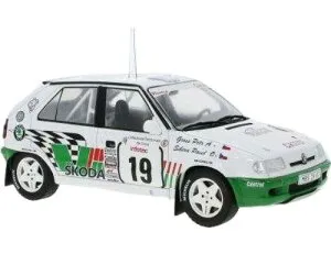 ラリーツールドコルス Skoda Felicia / IXO 1/18 ミニカー