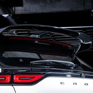 TOM'S リヤルーフウイング ブラック(202) クラウンスポーツ AZSH36W AZSH37W R6.11～ 個人宅配送不可 沖縄・離島は送料着払い