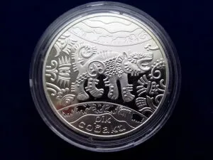 ウクライナ 5 UAH 旧暦「戌年」、銀、2006年