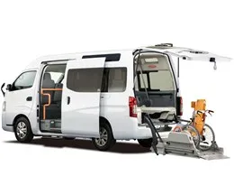 NV350キャラバン 福祉車両