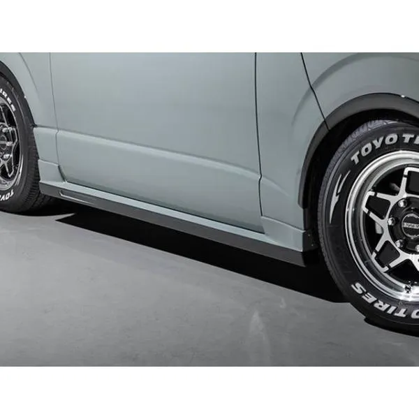 LEGARE サイドステップ ハイエース200系 / CRS