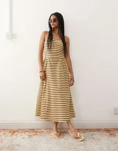 リクレイム ヴィンテージ レディース トップス ワンピース ミディ Reclaimed Vintage midi summer dress with waist seam details in butter yellow and brown stripe Multi マルチカラー