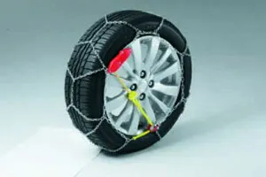 SUZUKI スズキ 純正 タイヤチェーン（コーニック） 195/45R17用 E9E6 43390-70L11 | SWIFT SPORT スイフトスポーツ 車用品 カー用品 パーツ 部品 アクセサリー 車 自動車 タイヤ用品 スノーチェーン 凍結