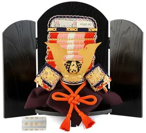 五月人形 平安武久 兜平飾り 兜飾り 肩鎧兜 8号 小札28山 正絹 朱赤中白縅 【2026年度新作】 h305-mi-hb-130108-63-r