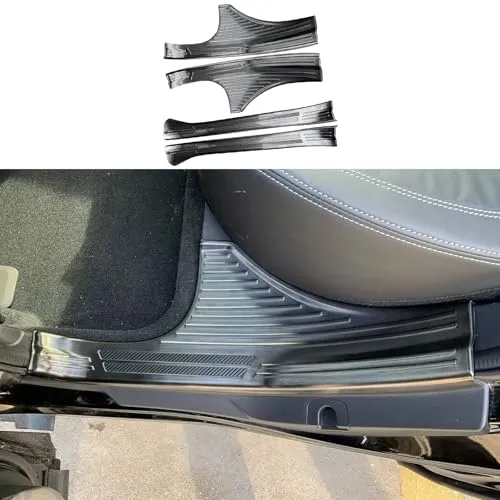 ZUNEIGUNG スバル 新型 フォレスター SL系 専用スカッフプレート サイドステップガード ドア シル ステップ 外装ガーニッシュ 保護ガード内側Subaru Forester 2025~ 専用設計内装 パーツ アクセサリー304ステンレス4枚【ブ
