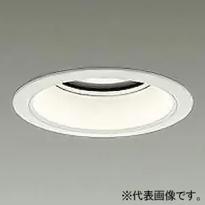 LEDベースダウンライト 軒下用 防雨形 カットオフ15° ホワイトコーン M形 非調光タイプ 4500クラス CDM-TP70W相当 LED39W 白色 配光角60° 埋込穴φ125 LZW-9023NWB3E