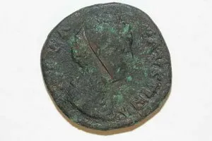 ファウスティナ シニア 141、AE セステルティウス、22.01g 以降。 RG366-